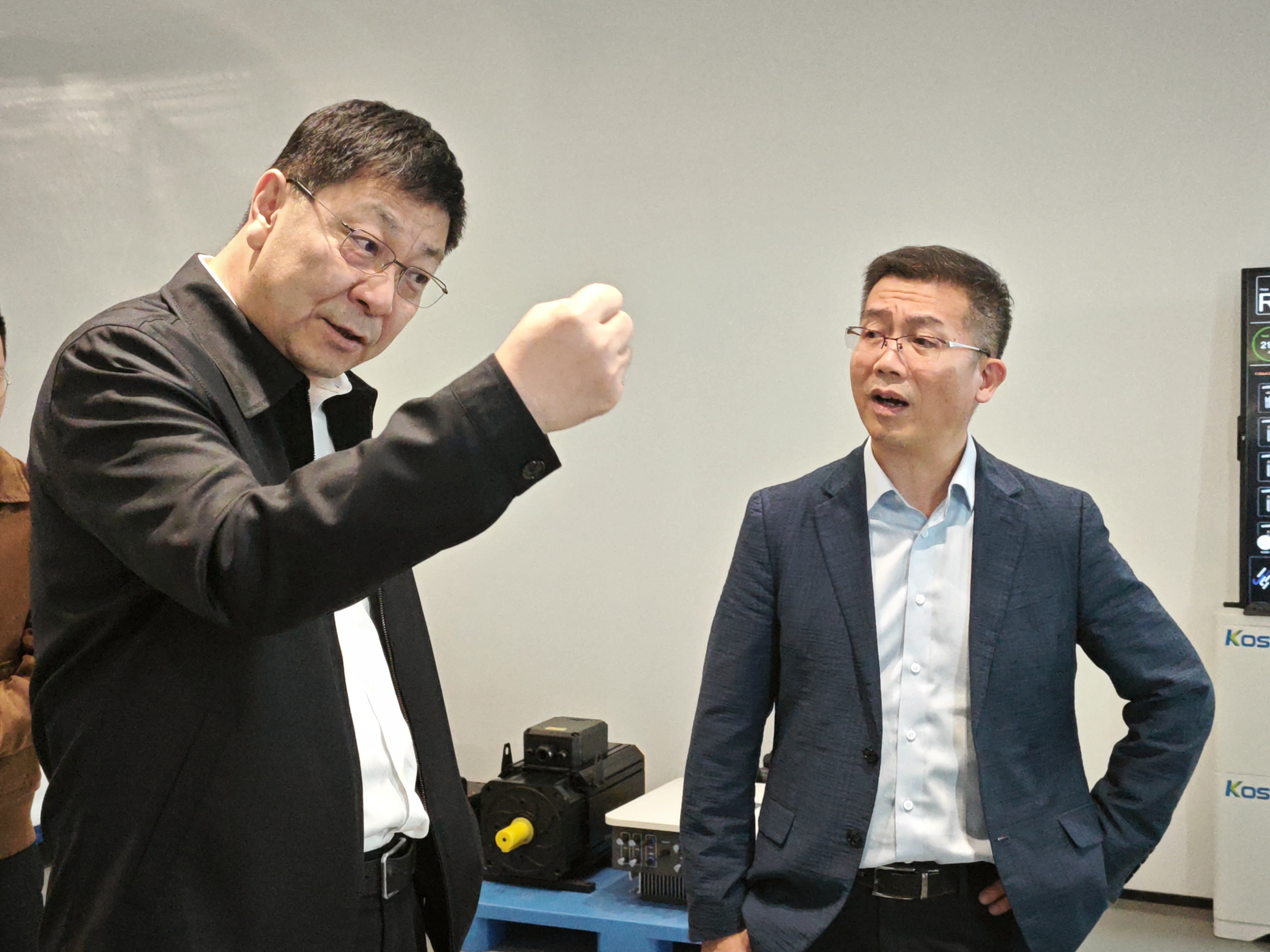 24f0ce94600b7b184038048de385045.jpg 24f0ce94600b7b184038048de385045.jpg